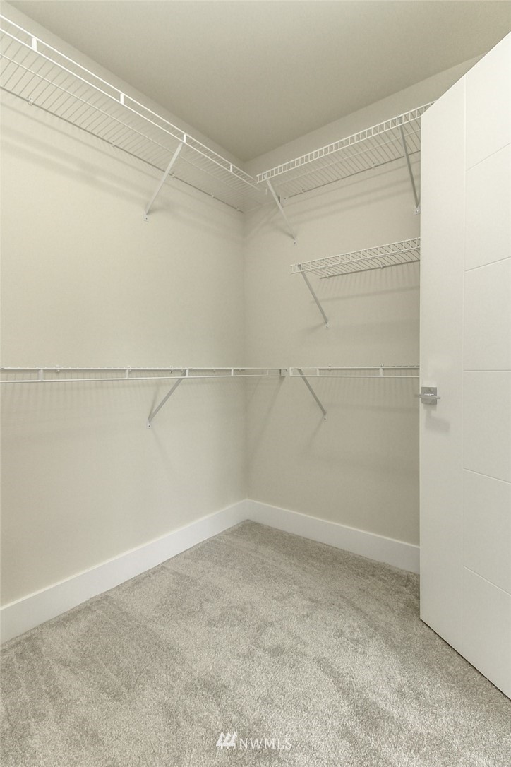 10406 2nd Place Southwest Seattle, WA 98146 - Photo 35 of 38