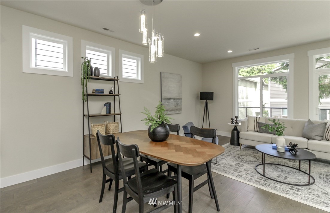 10406 2nd Place Southwest Seattle, WA 98146 - Photo 10 of 38