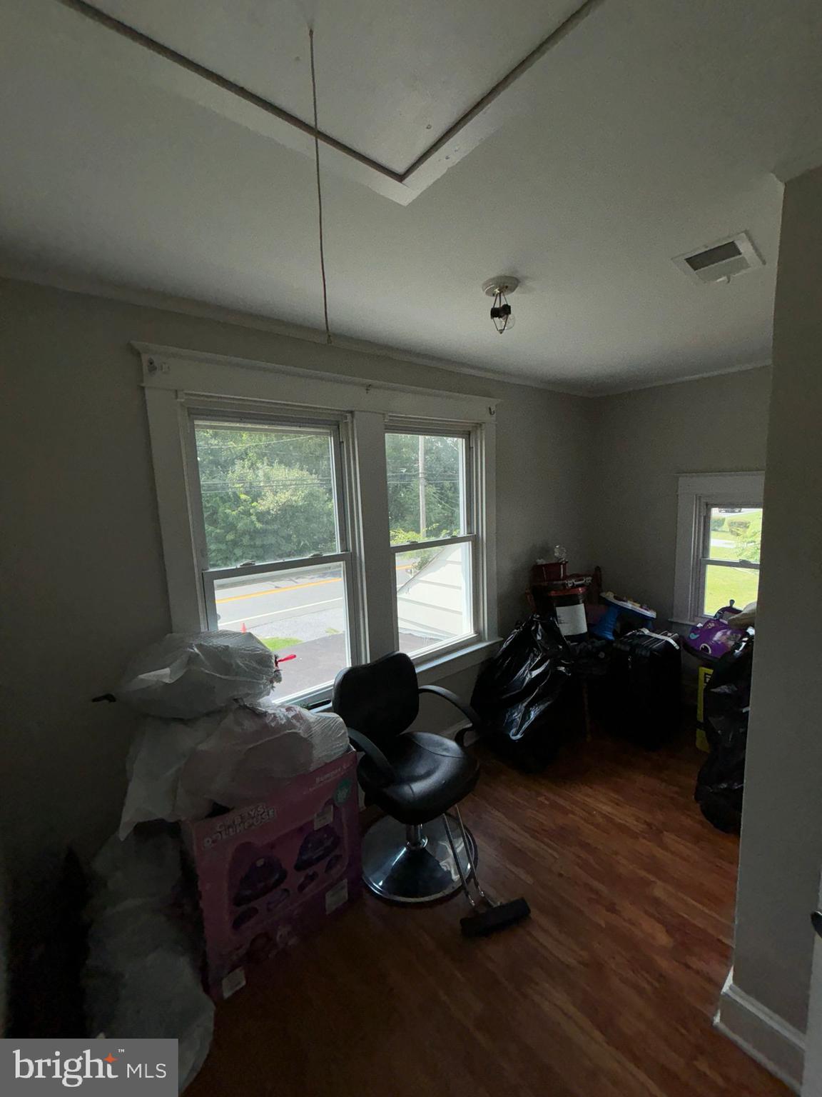 27319 Ridge Road Damascus, MD 20872 - Photo 28 of 38 Gallery Image 28
