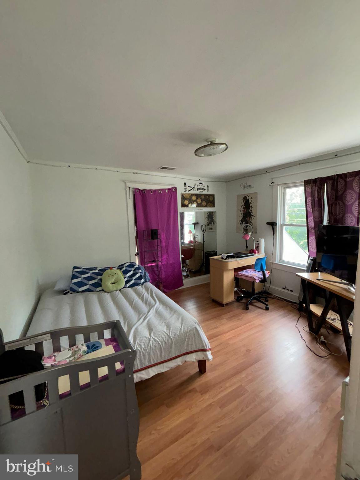 27319 Ridge Road Damascus, MD 20872 - Photo 6 of 38 Gallery Image 6