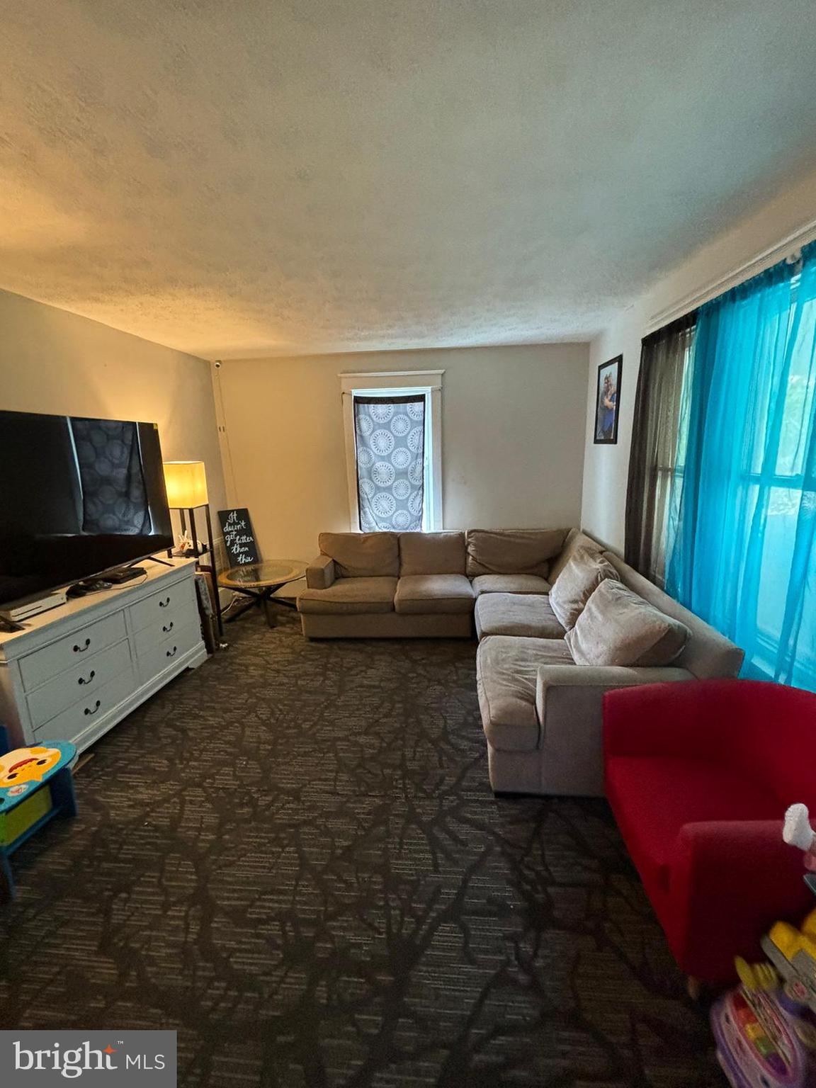 27319 Ridge Road Damascus, MD 20872 - Photo 7 of 38 Gallery Image 7
