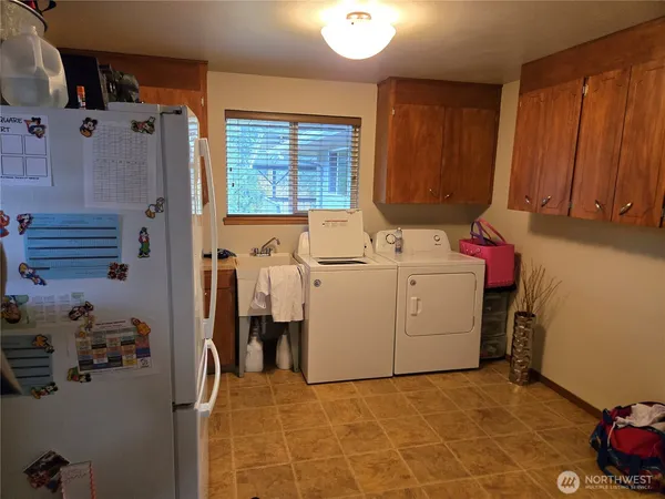 $2,800 | 3003 89th Drive Southeast, Unit A, Lake Stevens, WA 98258