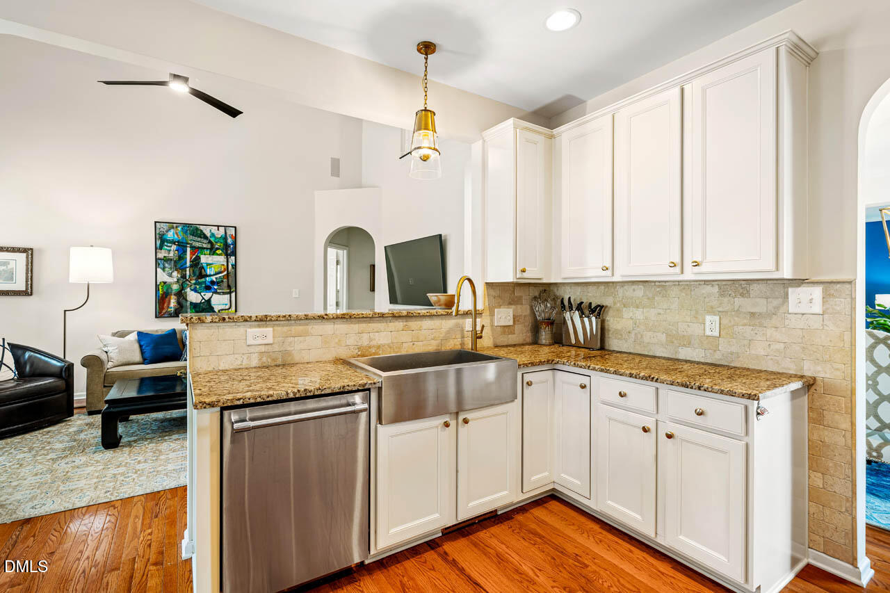 403 Challenge Road Raleigh, NC 27603 - Photo 17 of 60 403ChallengeRd-036