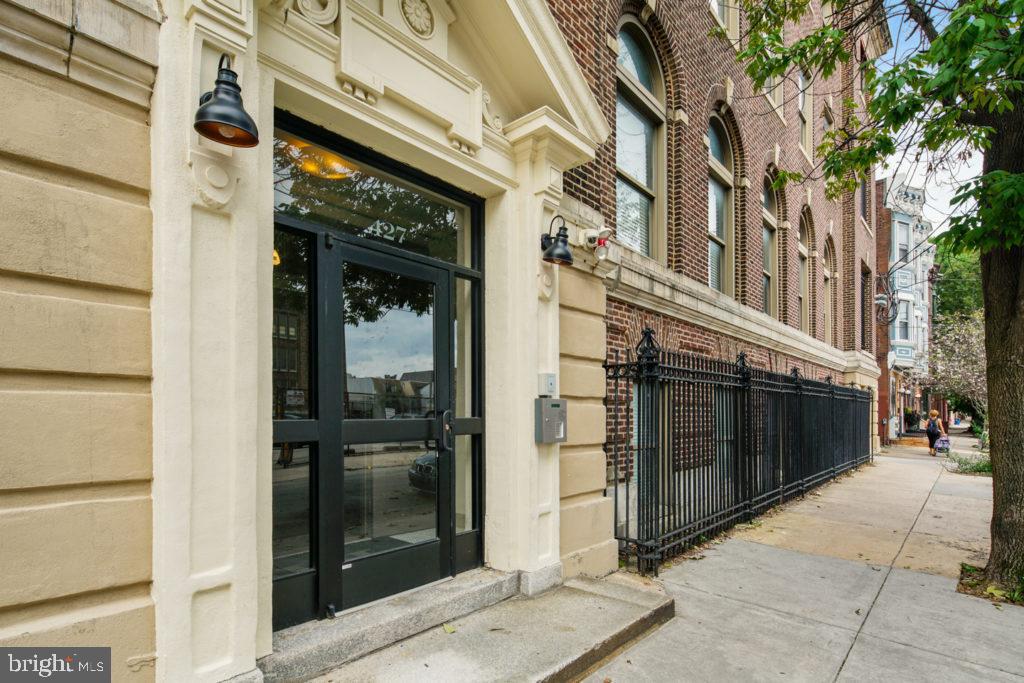 427-33 Monroe Street, Unit 102 Philadelphia, PA 19147 - Photo 23 of 23 a view of a entrance of the building