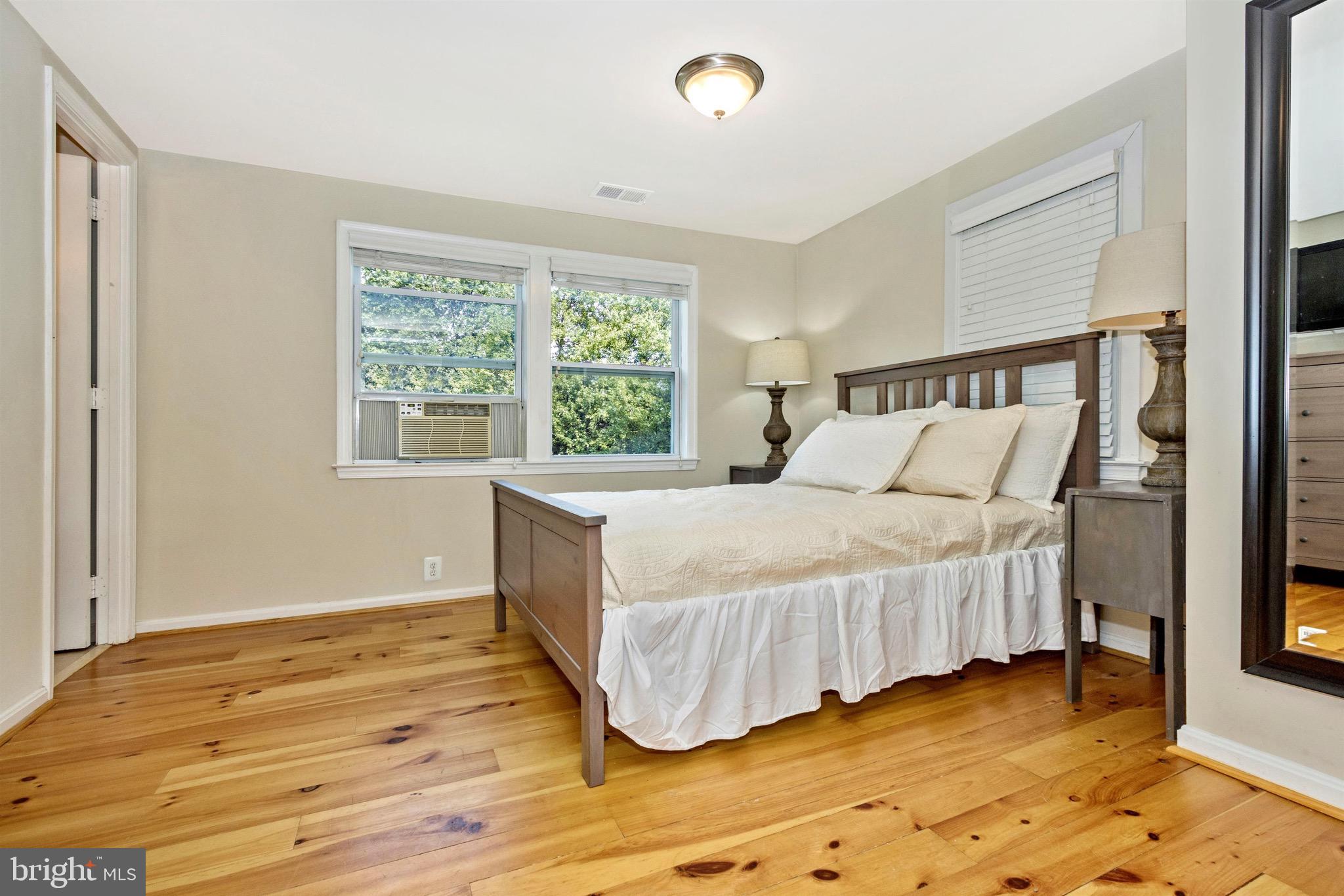 15123 Comus Road Clarksburg, MD 20871 - Photo 14 of 27 Primary Bedroom