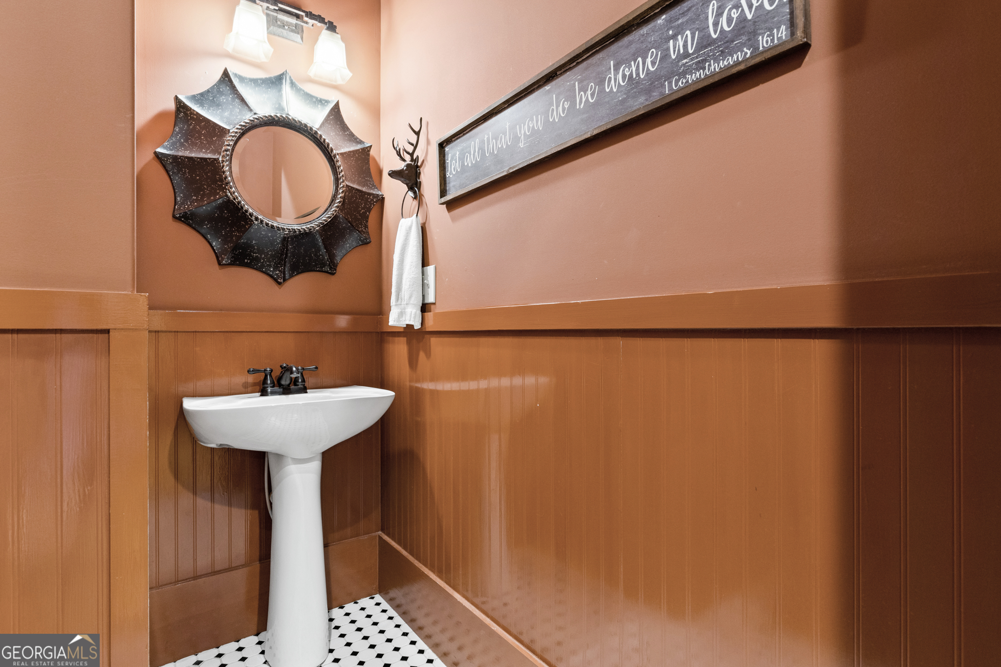 98 Saddle Back Trail Blue Ridge, GA 30513 - Photo 14 of 68