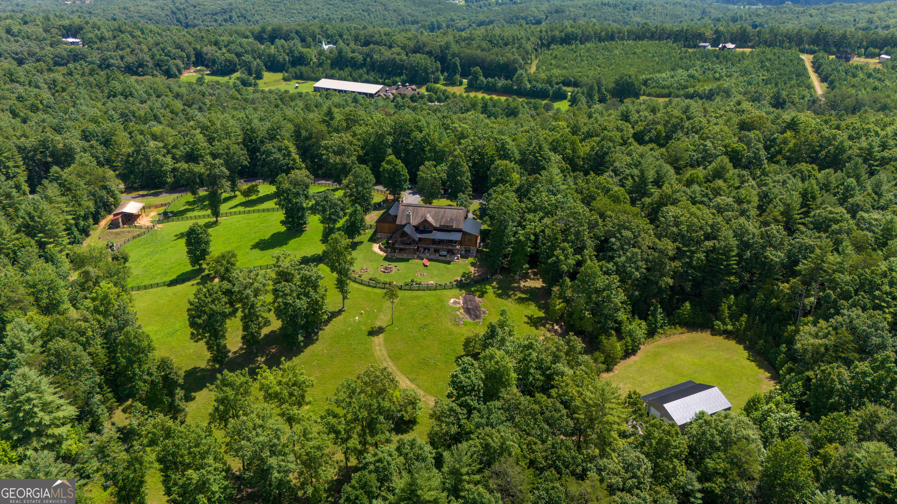 98 Saddle Back Trail Blue Ridge, GA 30513 - Photo 3 of 68