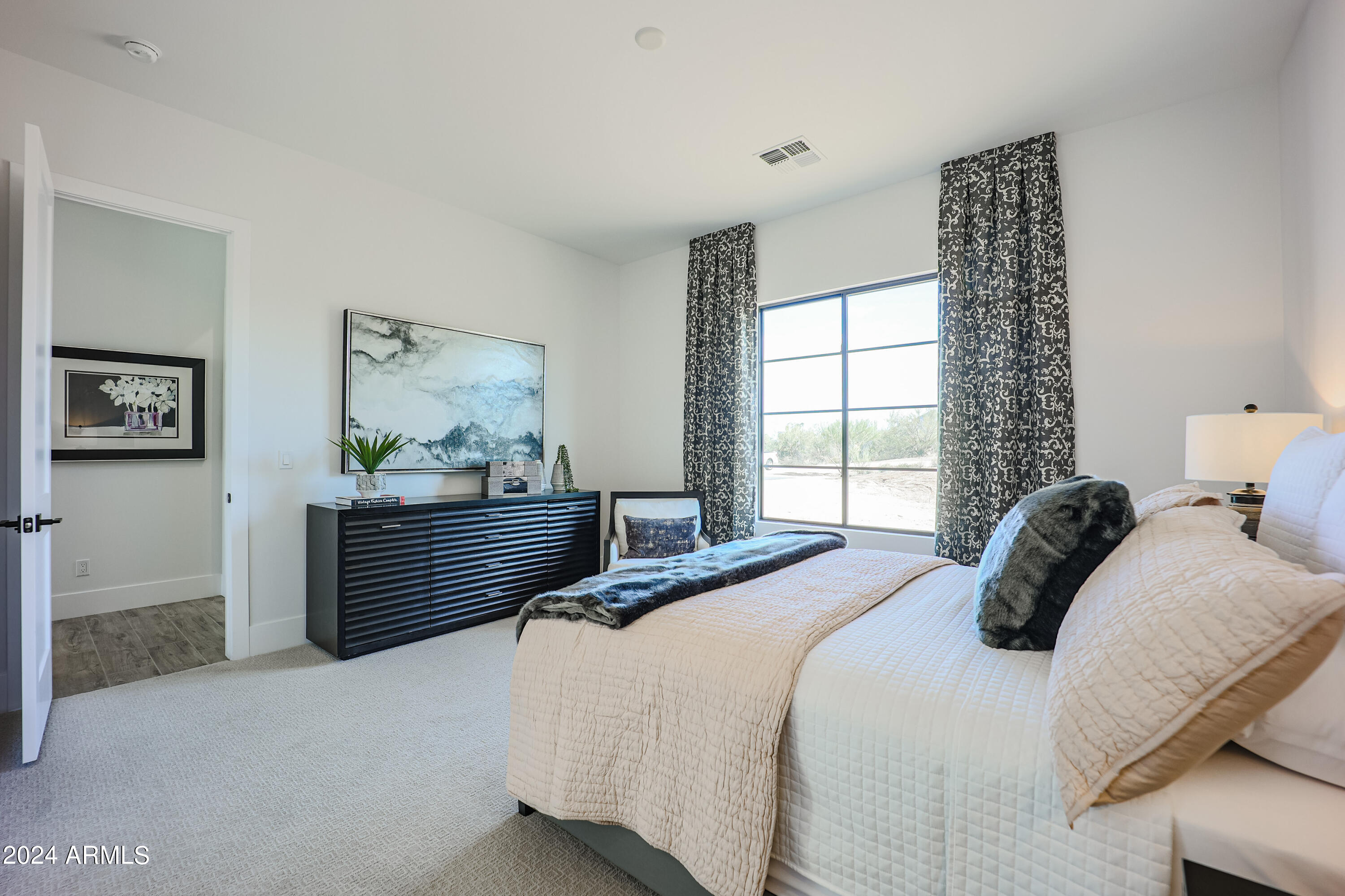3015 West Irvine Road Phoenix, AZ 85086 - Photo 29 of 42 Model Home -B (30)