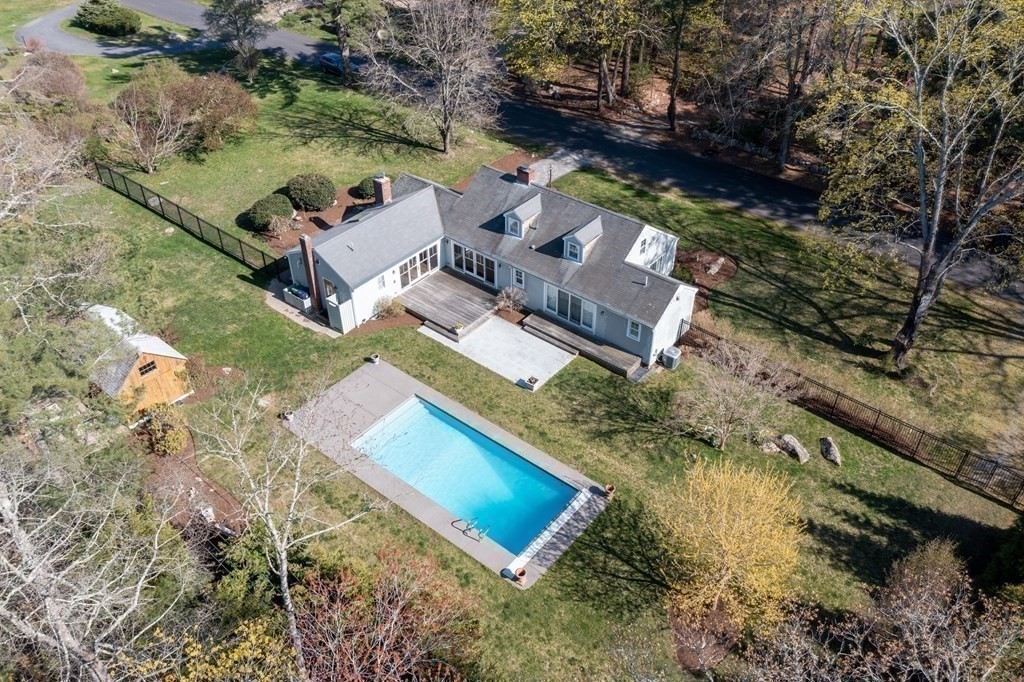 37 Holmes Street Marion, MA 02738 - Photo 32 of 37 an aerial view of a house with a yard