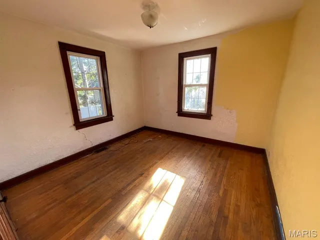 $49,900 | 910 North Church Street, Belleville, IL 62220