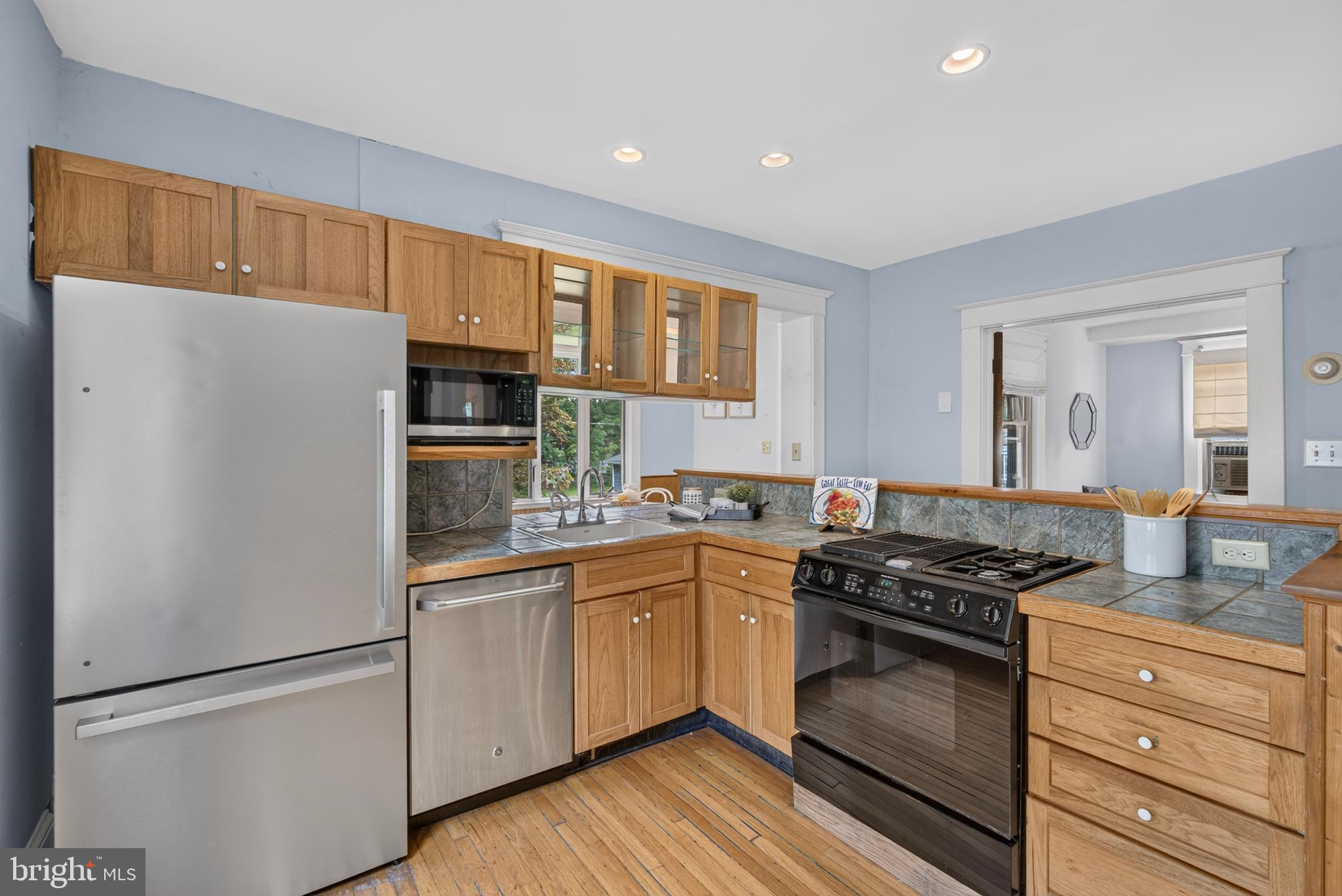 15 Overbrook Road Baltimore, MD 21228 - Photo 15 of 47 Gallery Image 15