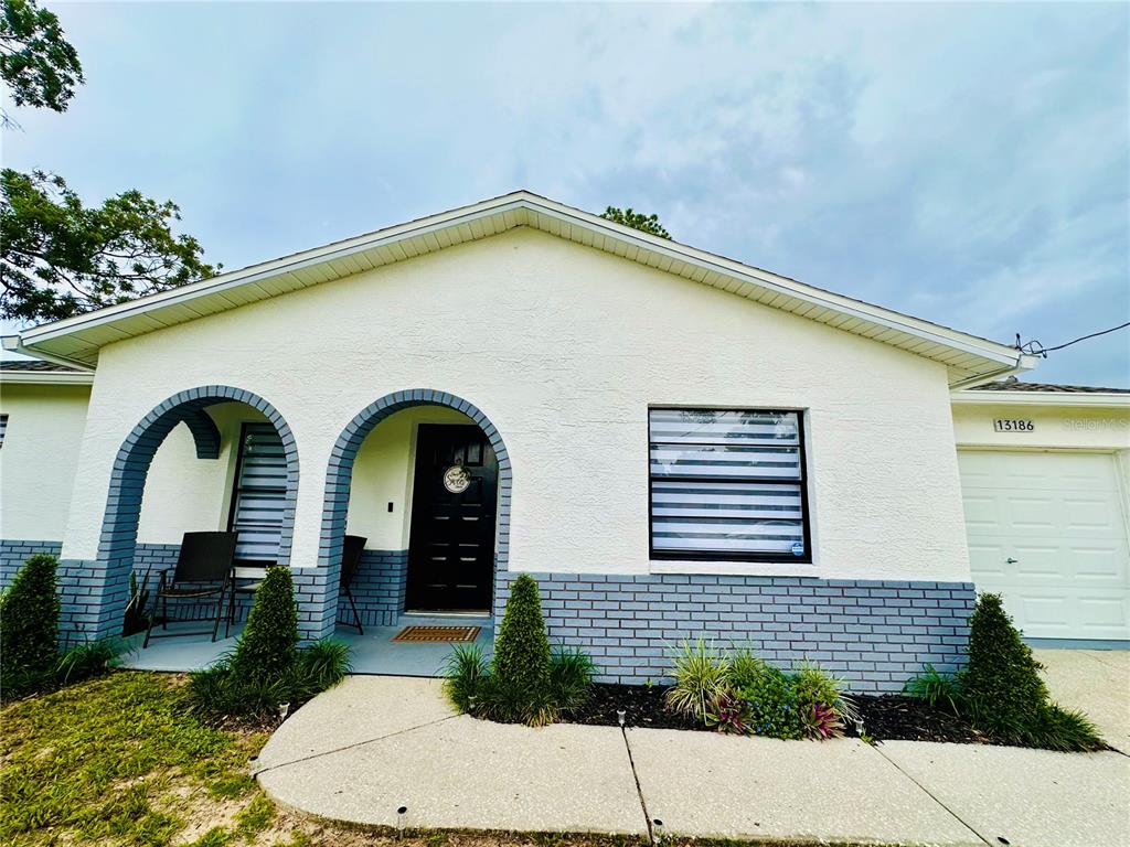 13186 Thrush Street Spring Hill, FL 34609 - Photo 2 of 53