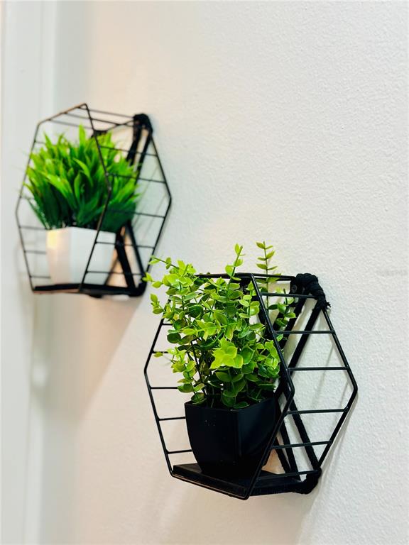 13186 Thrush Street Spring Hill, FL 34609 - Photo 37 of 53