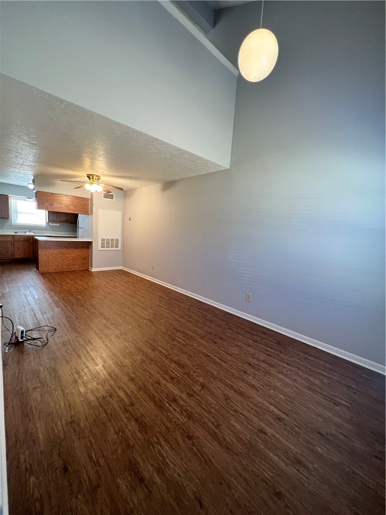 922 Spring Loop, Unit D College Station, TX 77840 - Photo 3 of 11 Gallery Image 3
