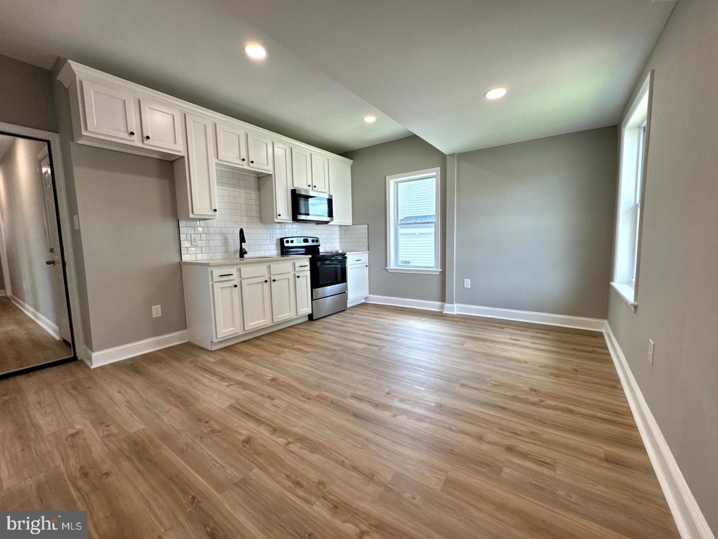 77 Byberry Road, Unit A Hatboro, PA 19040 - Photo 18 of 30 Gallery Image 18