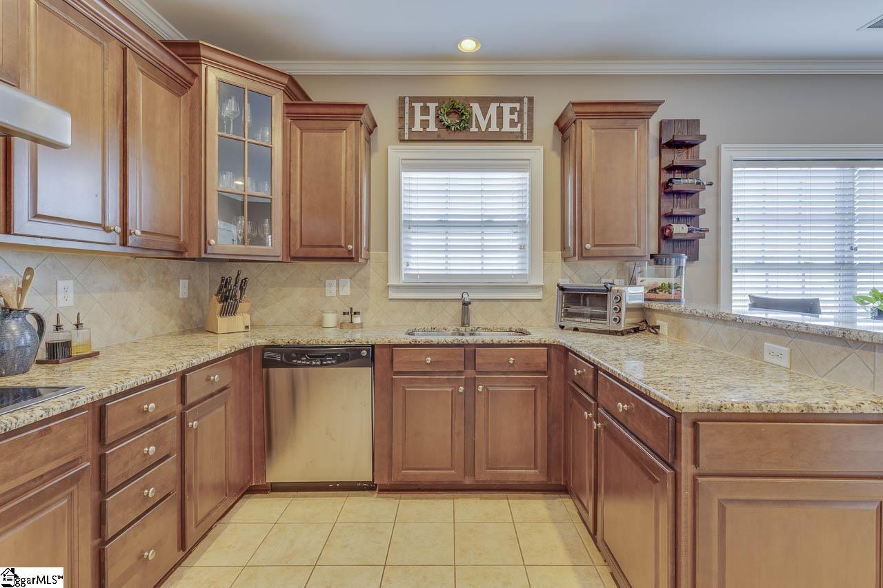 15 Fawn Hill Drive Anderson, SC 29621 - Photo 12 of 34