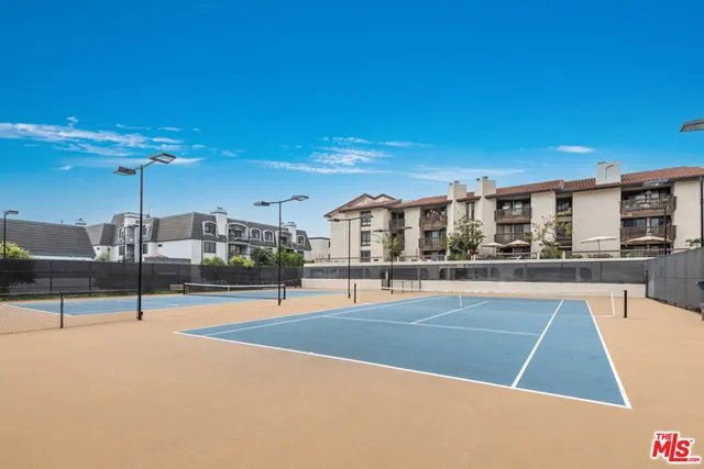 a view of a house with entertaining space