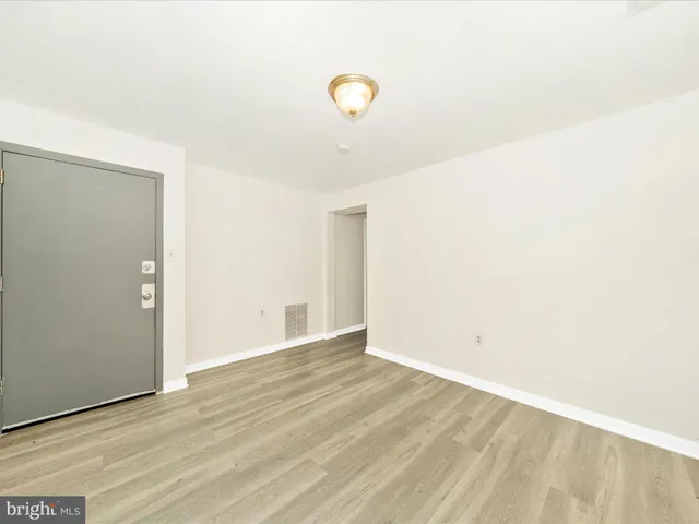 $405,000 | 4811 Quarles Street Northeast, Washington, DC 20019