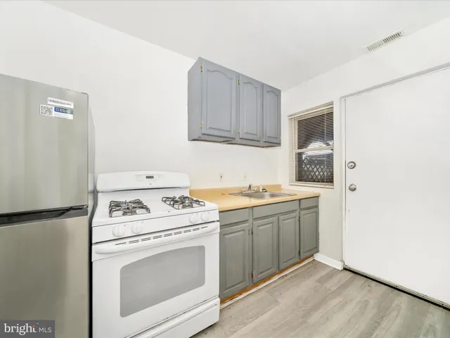 $405,000 | 4811 Quarles Street Northeast, Washington, DC 20019