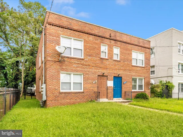 $405,000 | 4811 Quarles Street Northeast, Washington, DC 20019