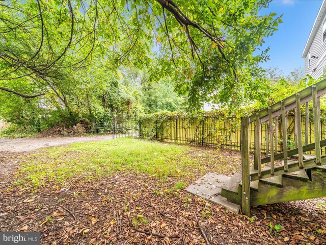 $405,000 | 4811 Quarles Street Northeast, Washington, DC 20019