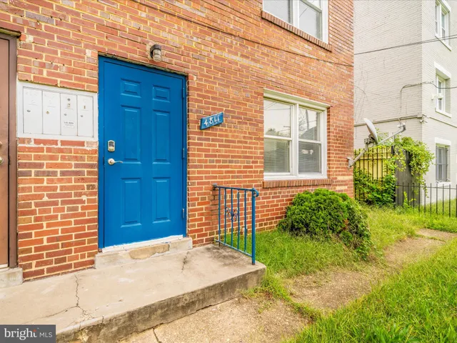 $405,000 | 4811 Quarles Street Northeast, Washington, DC 20019
