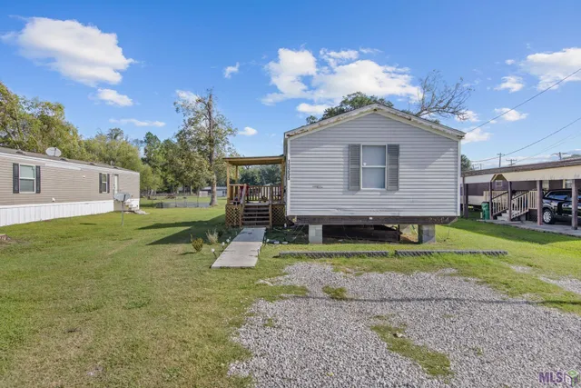 $72,400 | 10255 Railroad Drive, Maringouin, LA 70757
