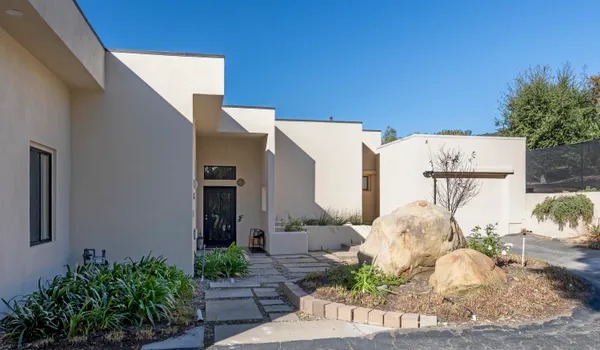 $2,530,000 | 195 East Mountain Drive, Montecito, CA 93108