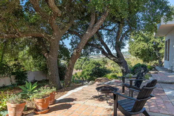 $2,530,000 | 195 East Mountain Drive, Montecito, CA 93108
