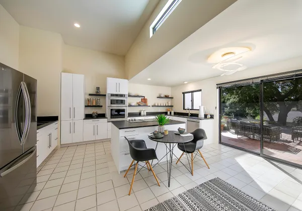 $2,530,000 | 195 East Mountain Drive, Montecito, CA 93108