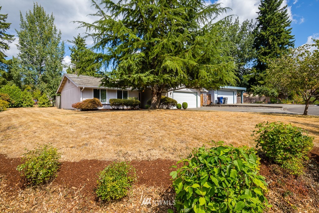 17813 Brook Boulevard Bothell, WA 98012 - Photo 14 of 21