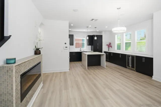 $1,195,000 | 7830 Inception Way, San Diego, CA 92108