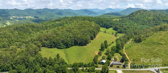 $950,000 | 821 Crooked Creek Road, Mars Hill, NC 28754