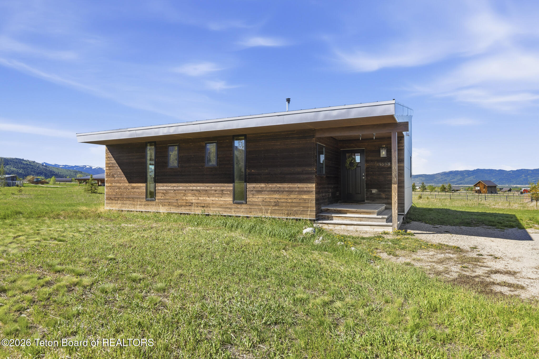 4668 Pinnacle Trail Victor, ID 83455 - Photo 2 of 44 6V2A3508