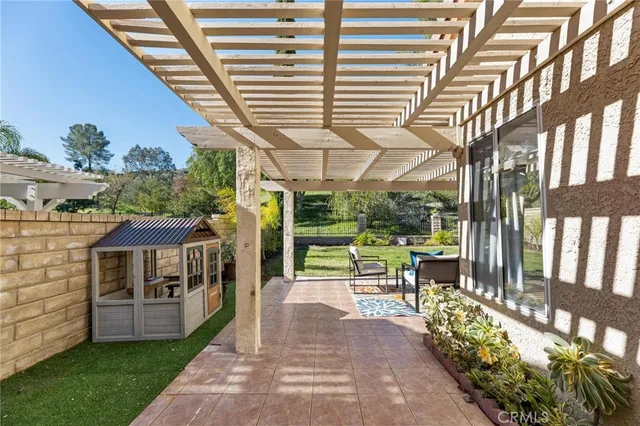 $824,950 | 28205 Stonington Lane, Saugus, CA 91350