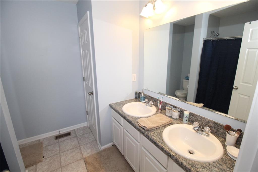 6108 Pebblebrooke Road Whitestown, IN 46075 - Photo 14 of 24