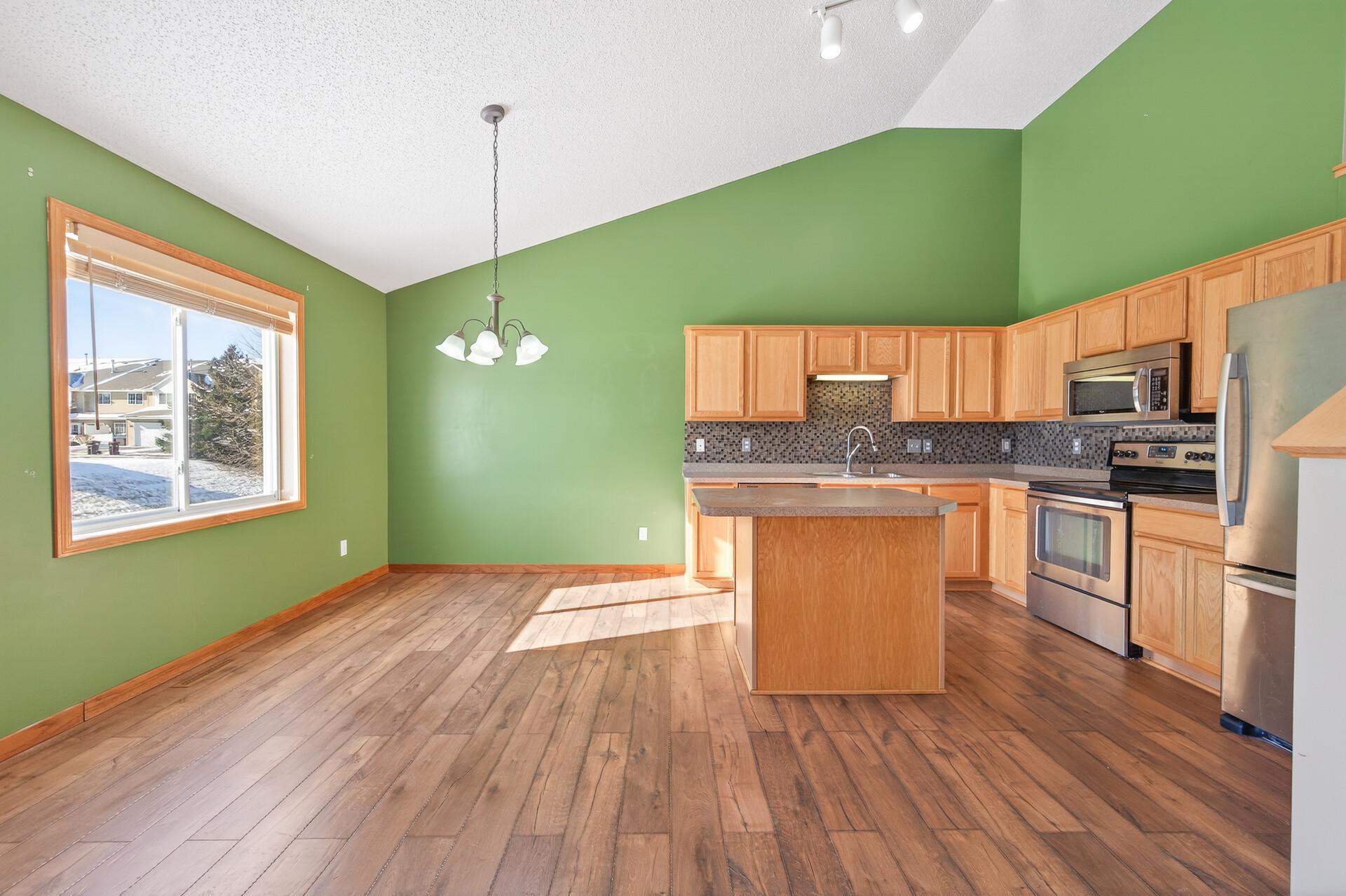 2394 Rushmore Road Hastings, MN 55033 - Photo 10 of 28