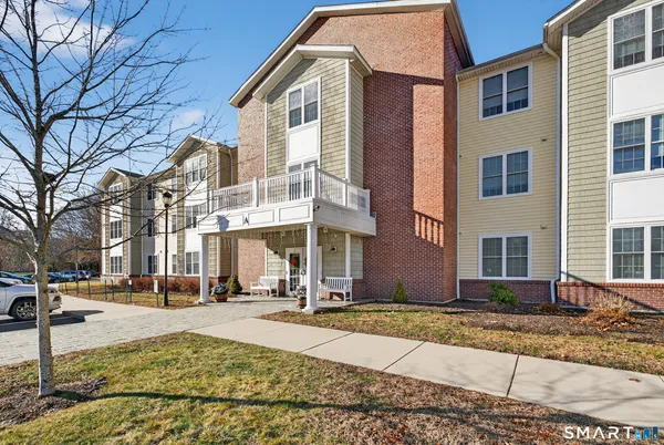 $309,000 | 2590 Gold Star Highway, Unit 110, Groton, CT 06355