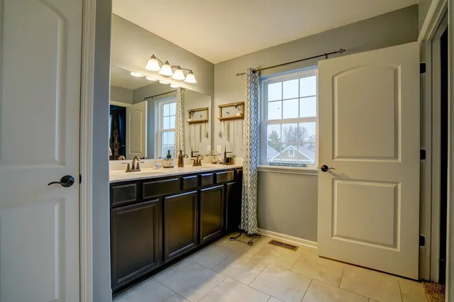 $625,000 | 131 West Blackhawk Drive, Fort Atkinson, WI 53538