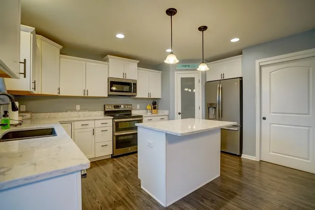 $625,000 | 131 West Blackhawk Drive, Fort Atkinson, WI 53538