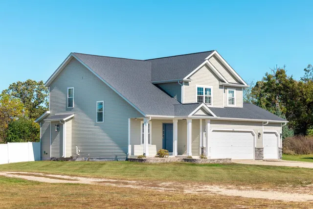 $625,000 | 131 West Blackhawk Drive, Fort Atkinson, WI 53538