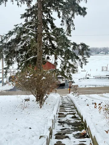 $769,000 | 3321 North Bayview Lane, McHenry, IL 60051