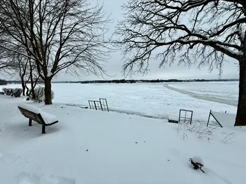 $769,000 | 3321 North Bayview Lane, McHenry, IL 60051