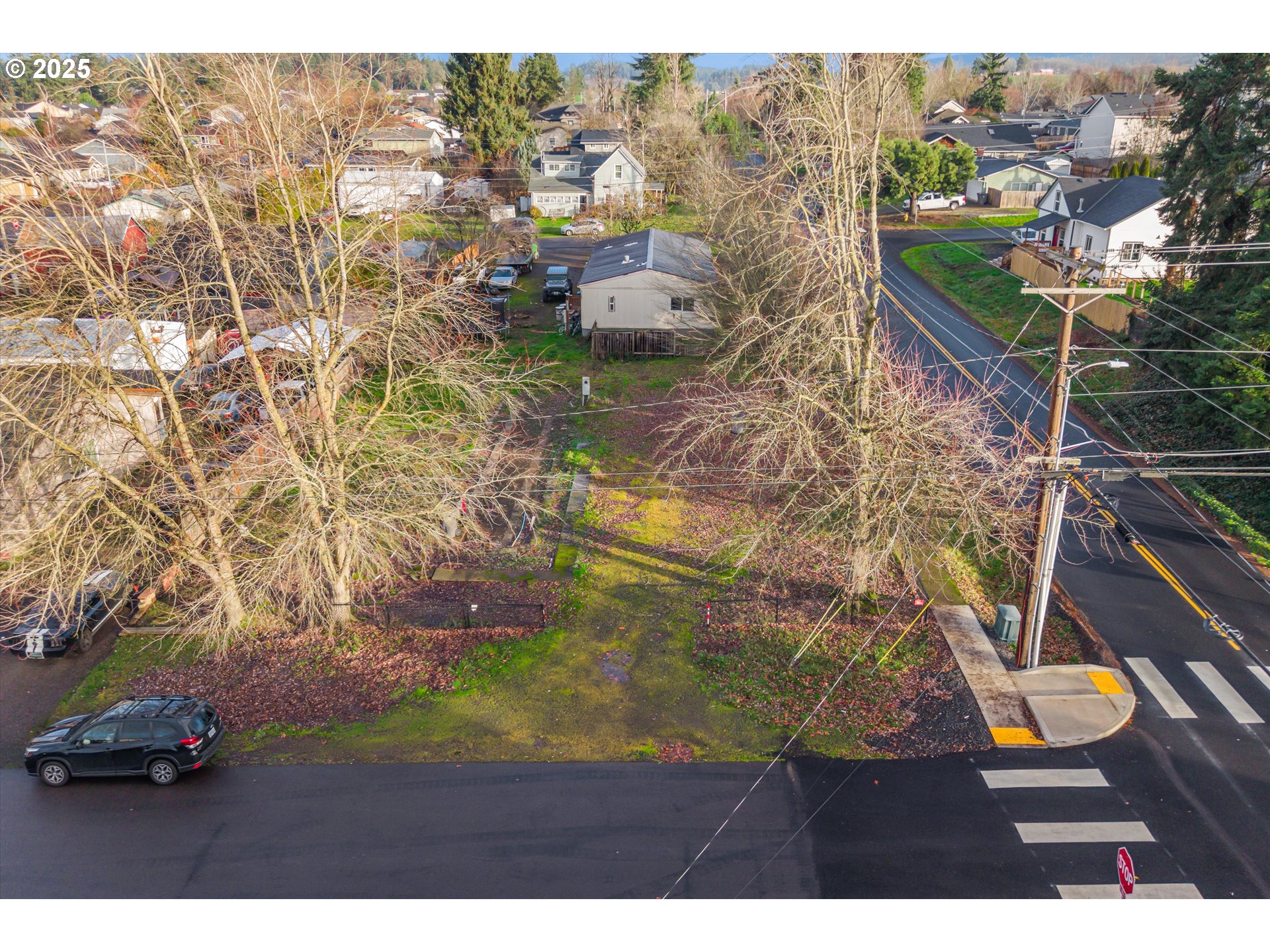 a picture of city view