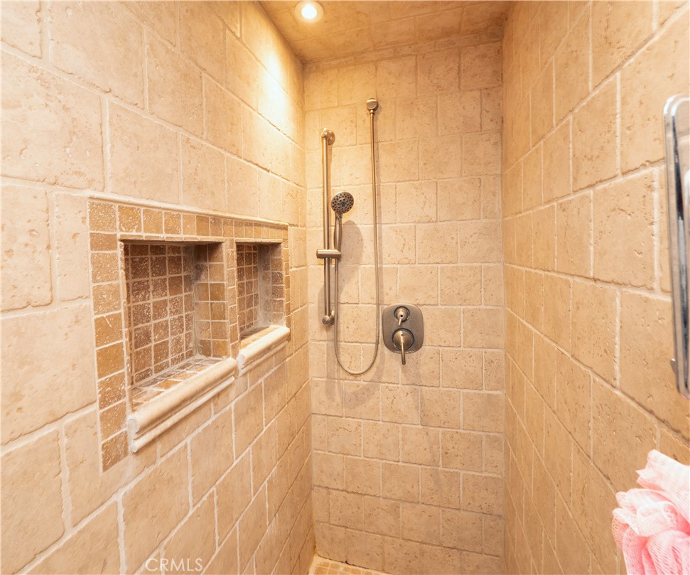 14681 Choco Road Apple Valley, CA 92307 - Photo 38 of 75