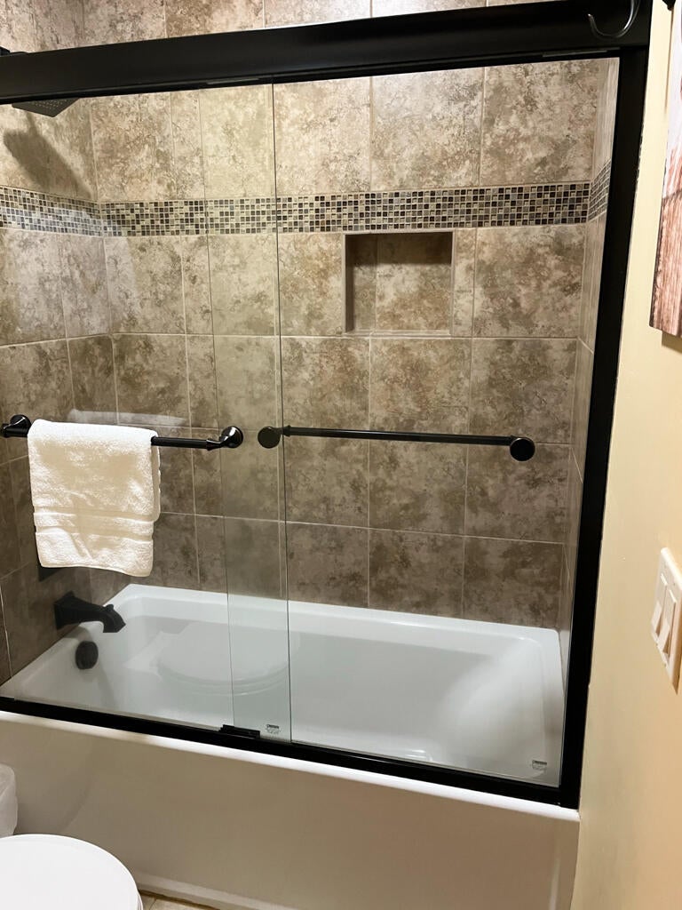 57232 Island Road, Unit 32 Sunriver, OR 97707 - Photo 22 of 26 Sunriver Meadow House 32-25