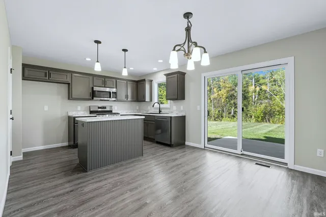 $379,900 | 1155 Lagonda Trail, Fort Wayne, IN 46818