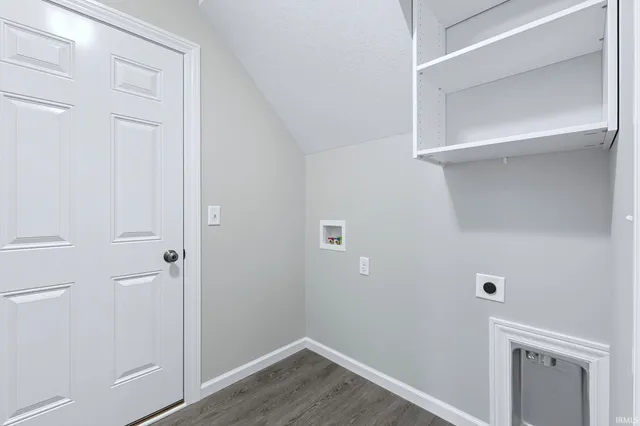 $379,900 | 1155 Lagonda Trail, Fort Wayne, IN 46818