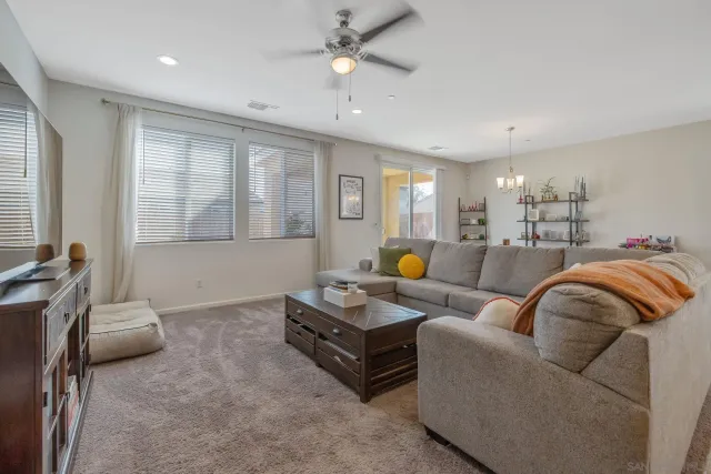 $419,999 | 495 Pearl Drive, Lemoore, CA 93245