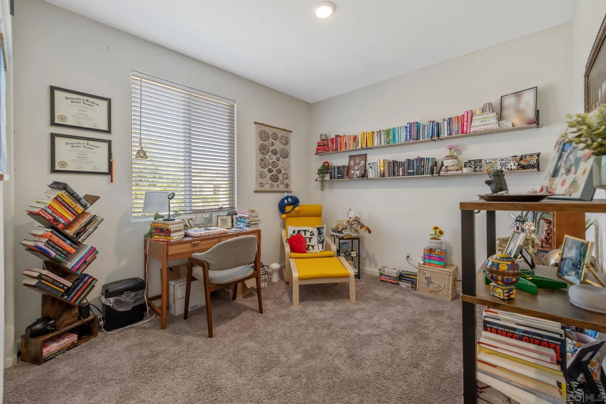 495 Pearl Drive Lemoore, CA 93245 - Photo 9 of 45 a children room with furniture and toys